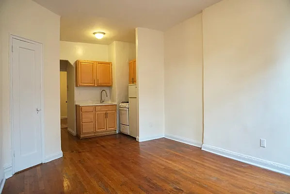 Rented by Brown Harris Stevens | media 10