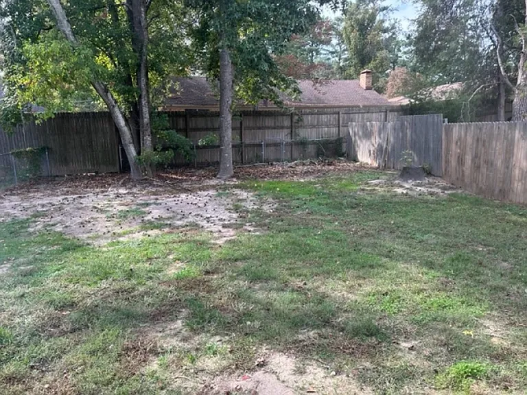 2527 Westminster Dr — Photo 9