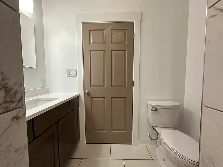 242 E 2nd St #1 — Photo 12