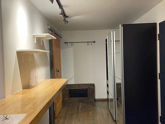 5th image of 632 13th Ave E #14