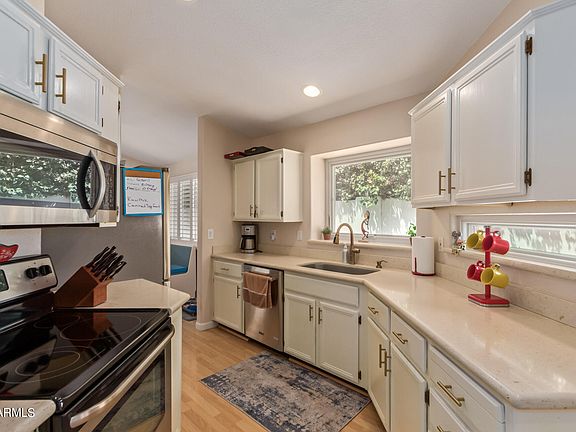 5th image of 15826 N 5TH Drive