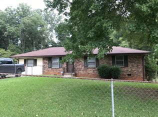 6398 Fairlane Dr, Morrow, GA 30260