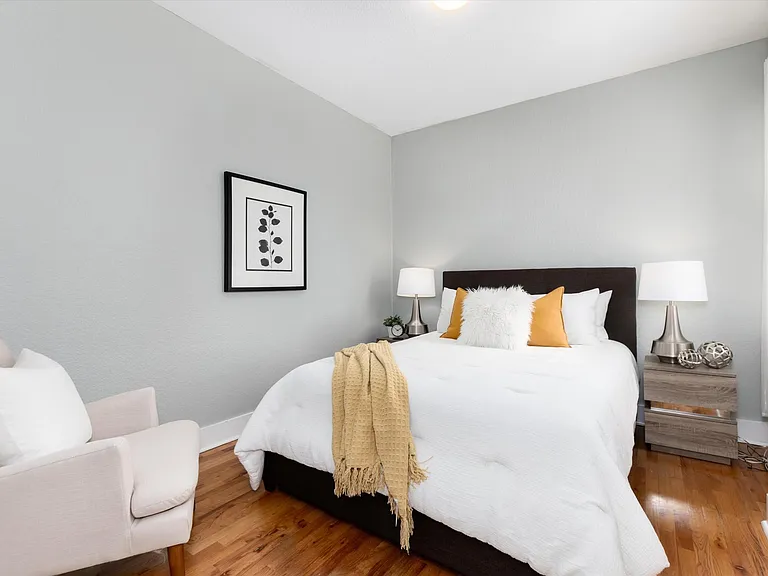 3047 N Williams St — Photo 13