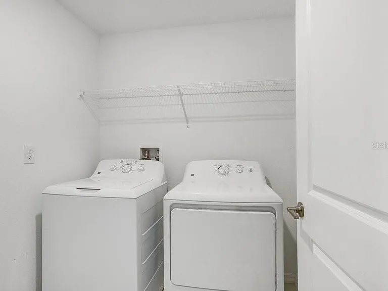 3160 Oyster Cove St — Photo 33