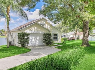 2421 Lake McDade Ct, Apopka, FL 32703