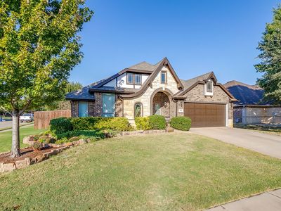 976 Tara Dr, Burleson, TX, 76028
