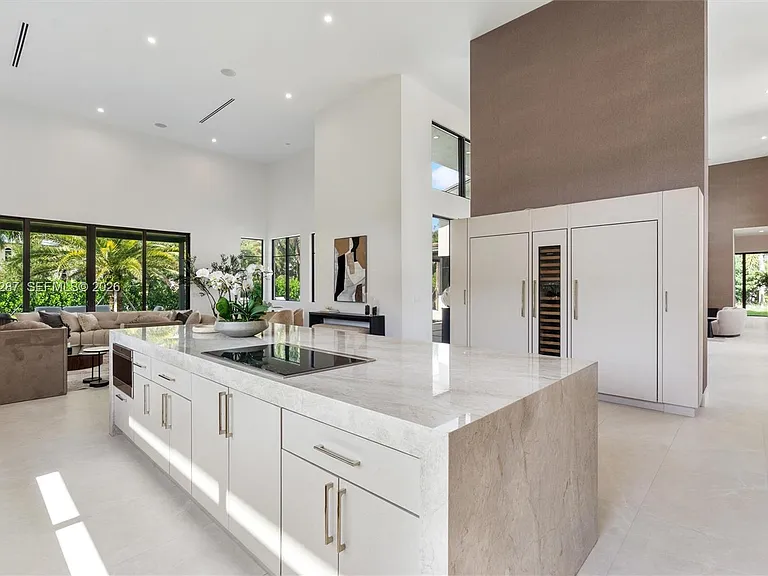 14930 SW 16th Ct — Photo 9