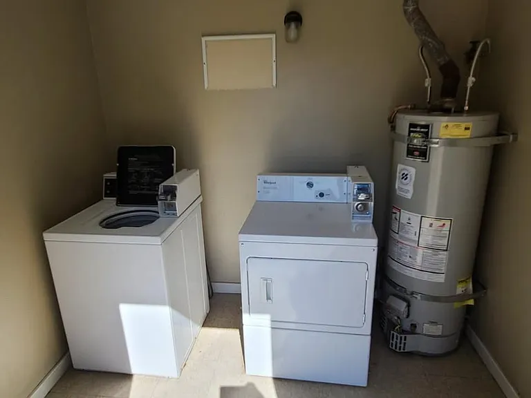 1380 E Bulldog Ln #102 — Photo 4