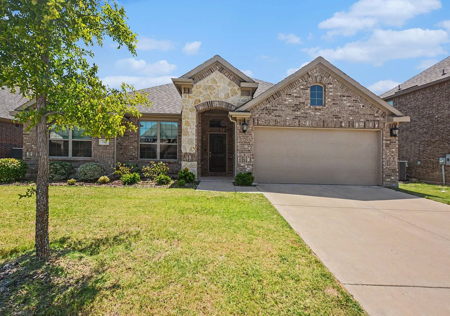 Welcome to 312 Eagle Ridge Rd in Forney! — Photo 3