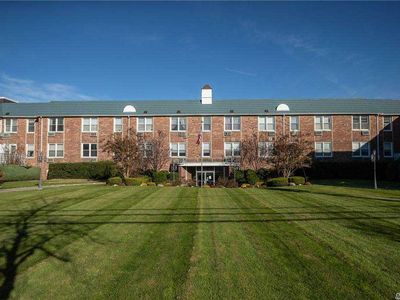 75 Noble St APT 225, Lynbrook, NY, 11563
