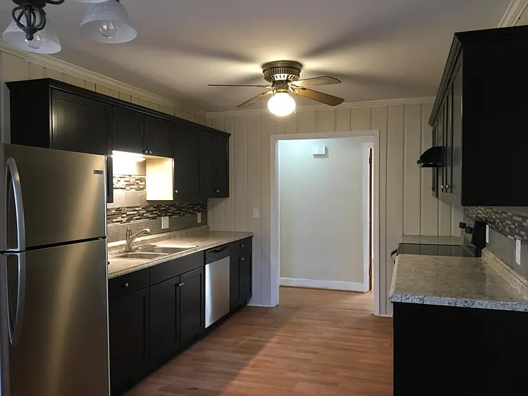 4137 Willmeade Dr — Photo 10