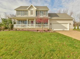 28 Morningview Cir, Canfield, OH 44406