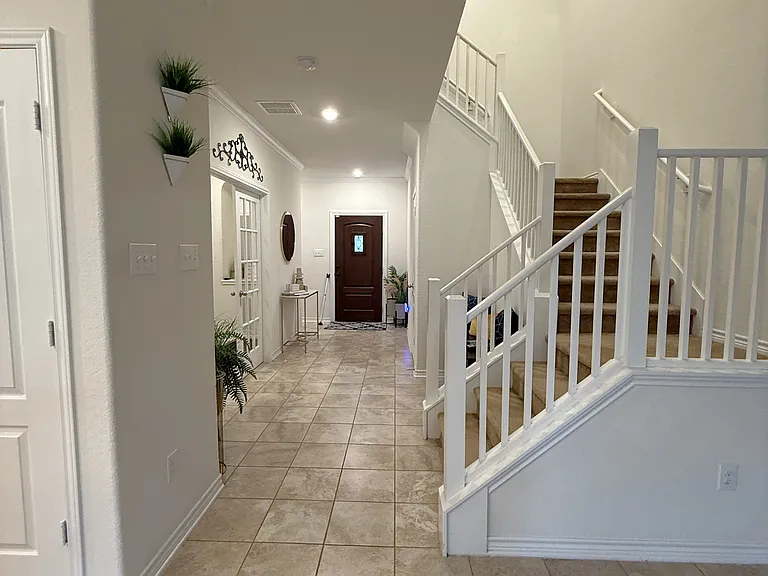 524 Landmark Fls — Photo 20