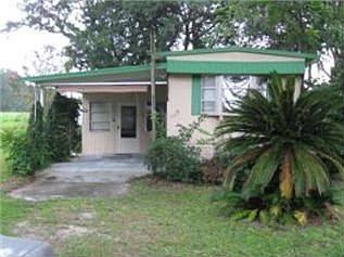 1st image of 3251 SE 42nd Ave