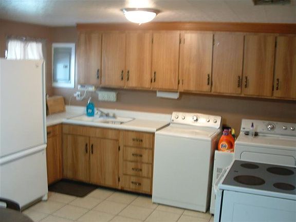 4th image of 6617 Rosebury Dr