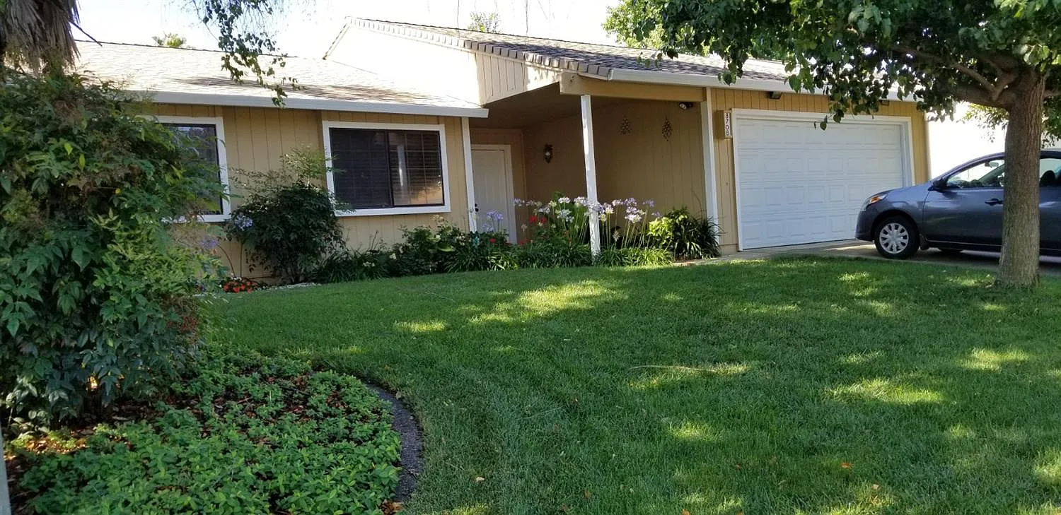 8708 Western Sun Way photo 1