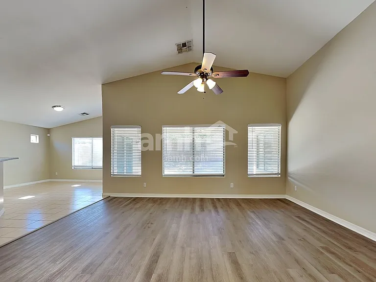 25524 W Dunlap Rd — Photo 7
