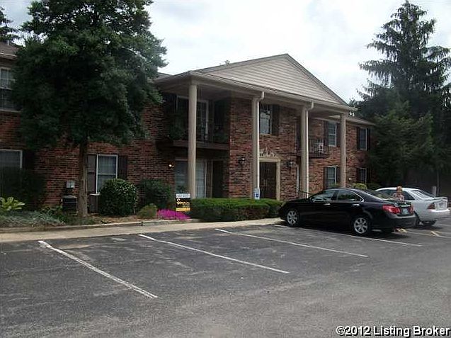 1st image of 208 Logsdon Ct #208