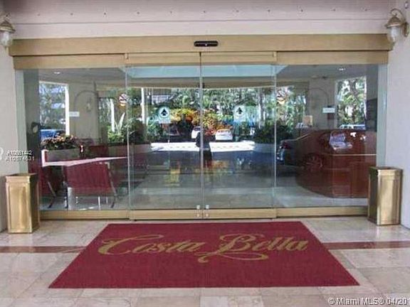 3rd image of 1450 Brickell Bay Dr APT 712