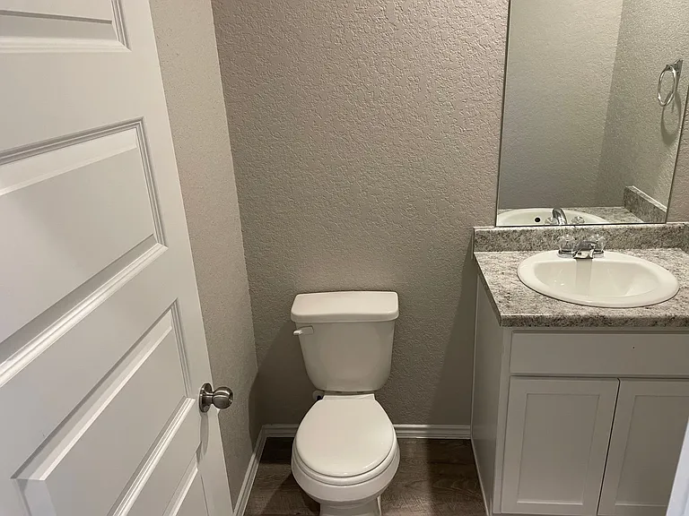 12925 Candace Way — Photo 6