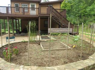 1115 Mayberry Prong Rd, Linden, TN 37096