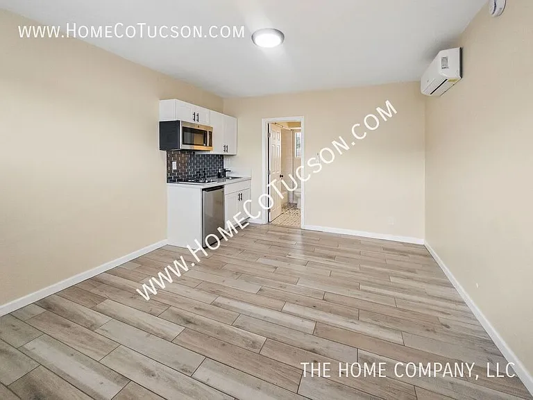 2714 N Hopi Pl #7 — Photo 4