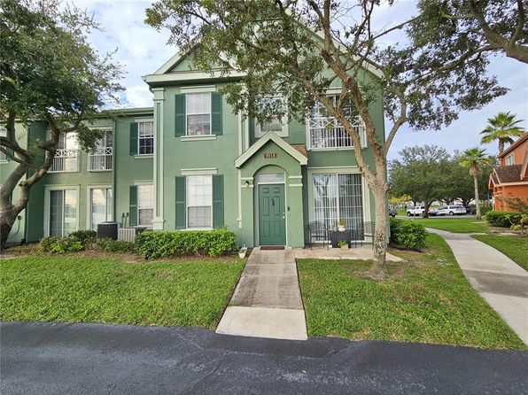 9018 Lake Chase Island Way, Tampa, FL
