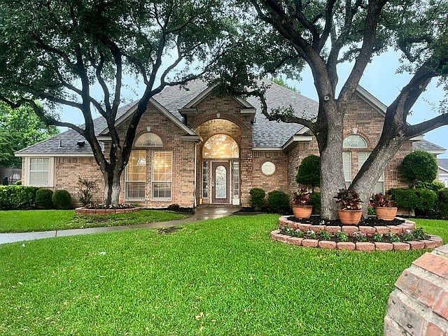 1st image of 7605 Bridlewood Ct