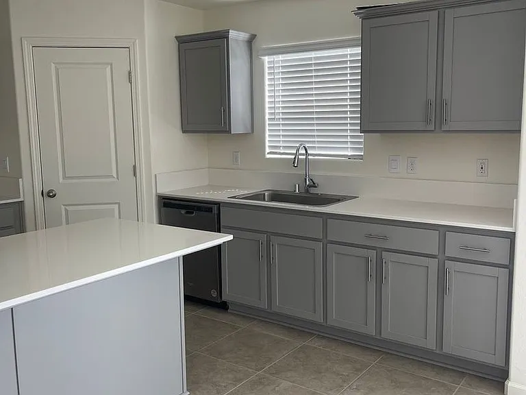 2251 Craig Ct — Photo 13