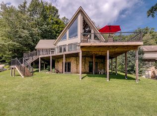 3611 S Poplar Dr, Columbus, IN 47201