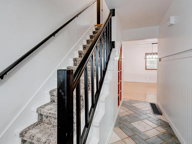 508 E Mission Dr — Photo 28