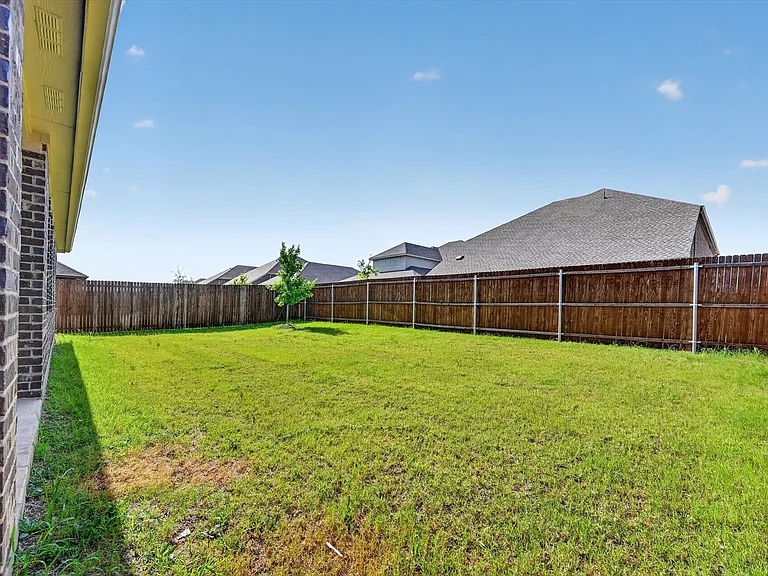 10121 High Grade Dr — Photo 30