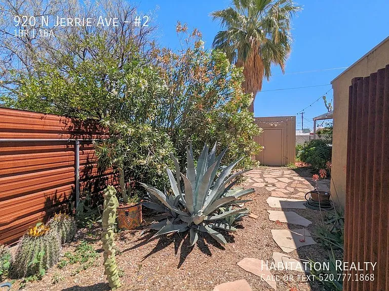 920 N Jerrie Ave #2 — Photo 4