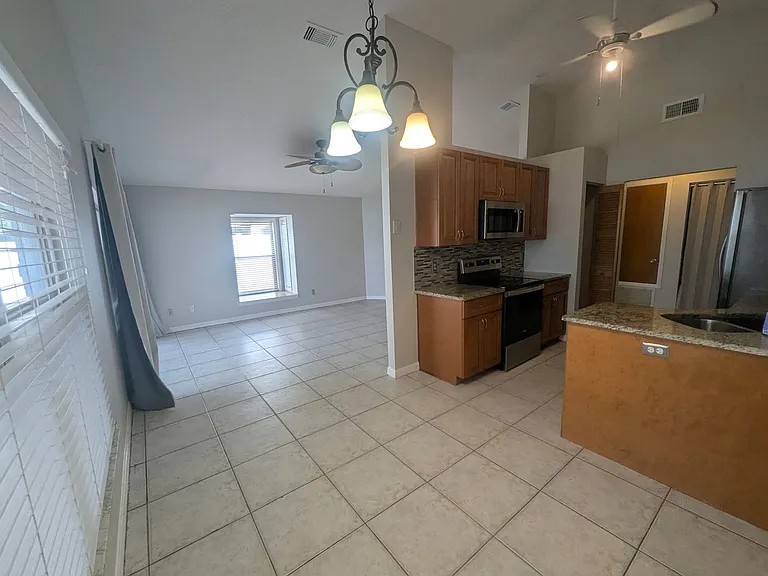 2784 Whisper Lakes Club Cir — Photo 3