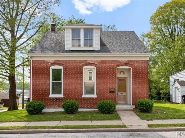 721 S Jackson St, Belleville, IL 62220