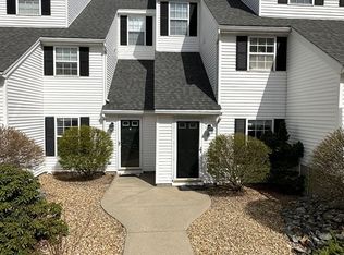 47 Berrington Rd, Leominster, MA 01453