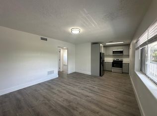 2401 NW 9th Ave, Fort Lauderdale, FL 33311