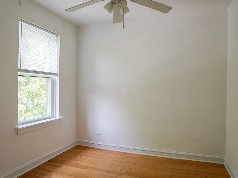 4545 N Beacon — Photo 8