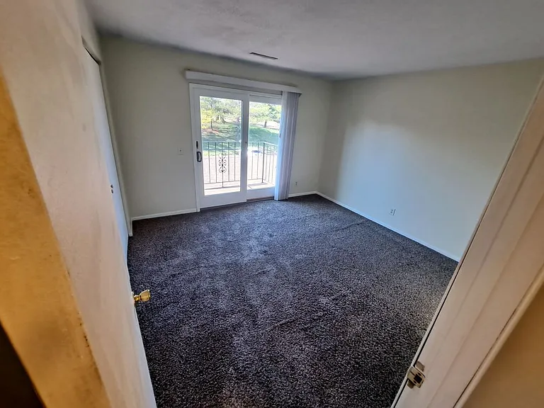 2796 Willow Dr #5 — Photo 10