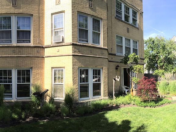 3rd image of 713 South Blvd Unit 1W