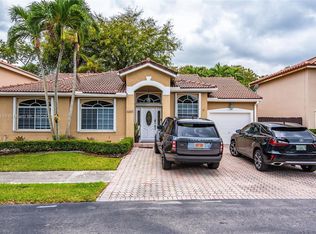 4680 SW 154th Pl, Miami, FL 33185