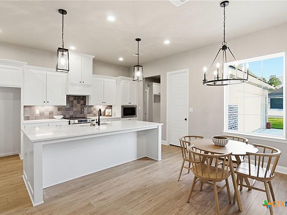5th image of 1206 Rylee Ln