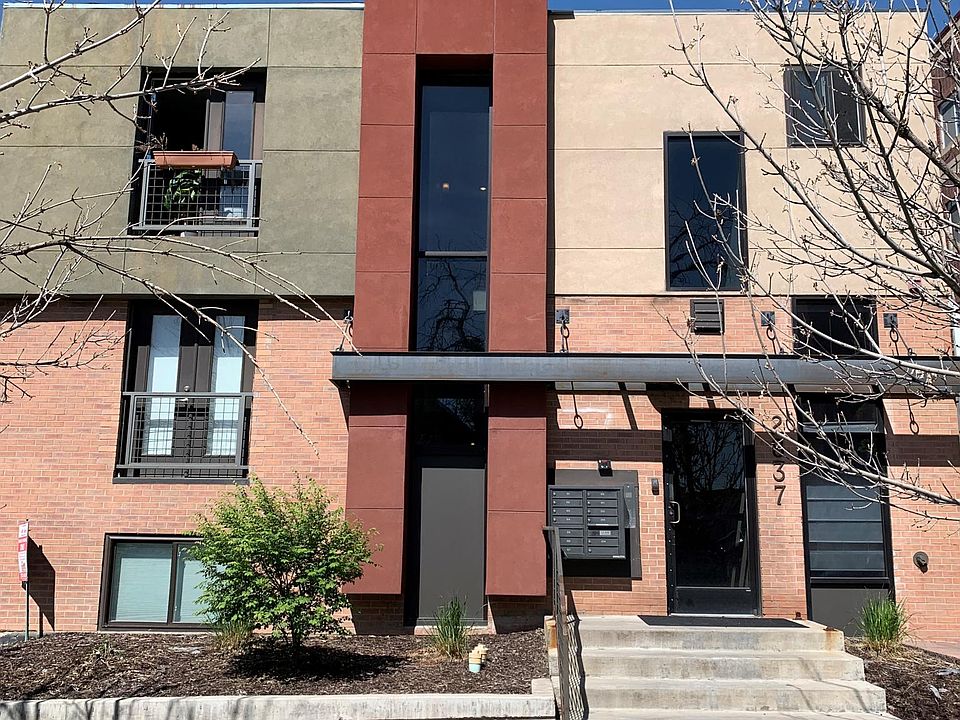 Top Corner Unit (with balcony)