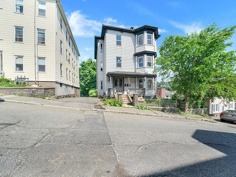 12 Shamrock St #2 — Photo 24