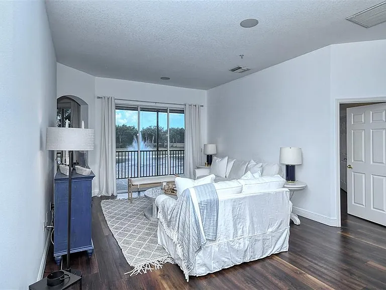 8363 Miramar Way #203 — Photo 4