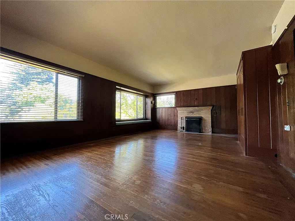 1 bed, 802 sqft, $2,800 — Photo 1