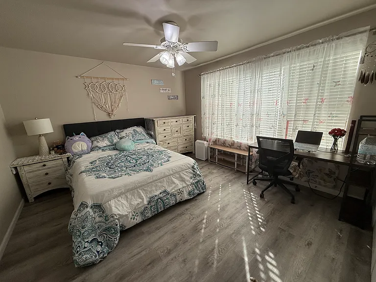 1725 Harvey Mitchell Pkwy S #2314 — Photo 6