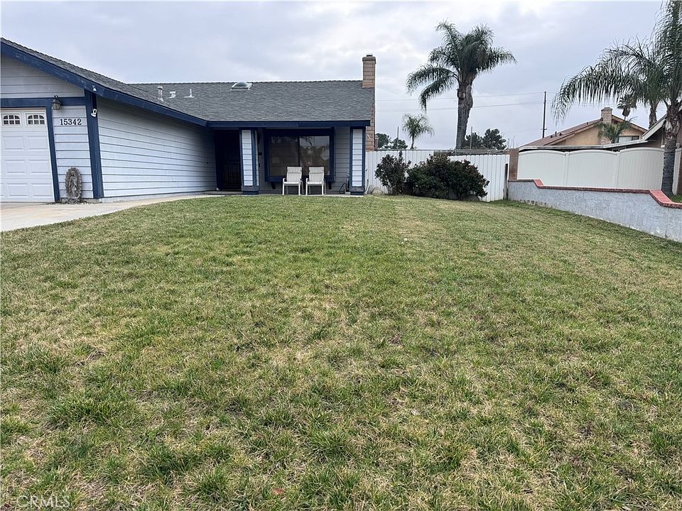 1st image of 15342 Las Rosas Ave