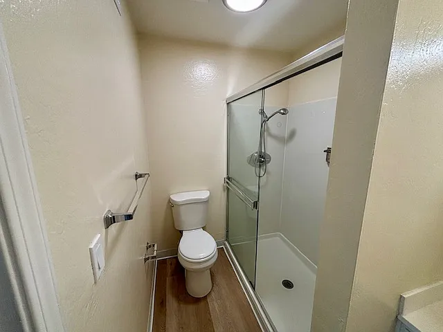 4680 Hamilton Ave — Photo 36