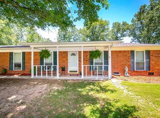 3320 Marion Anderson Rd, Hot Springs, AR 71913